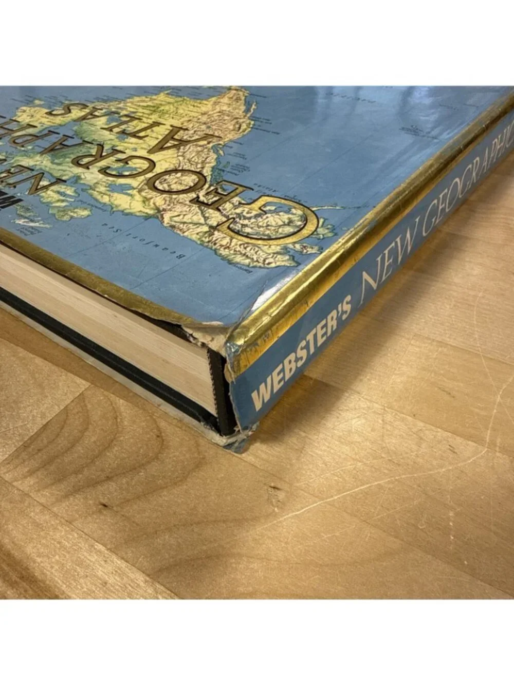 Vintage 1990 Webster’s New Geographical Atlas United States & World Hardcove